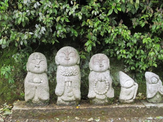 A la rencontre des Pierres… La Pierre des Fées